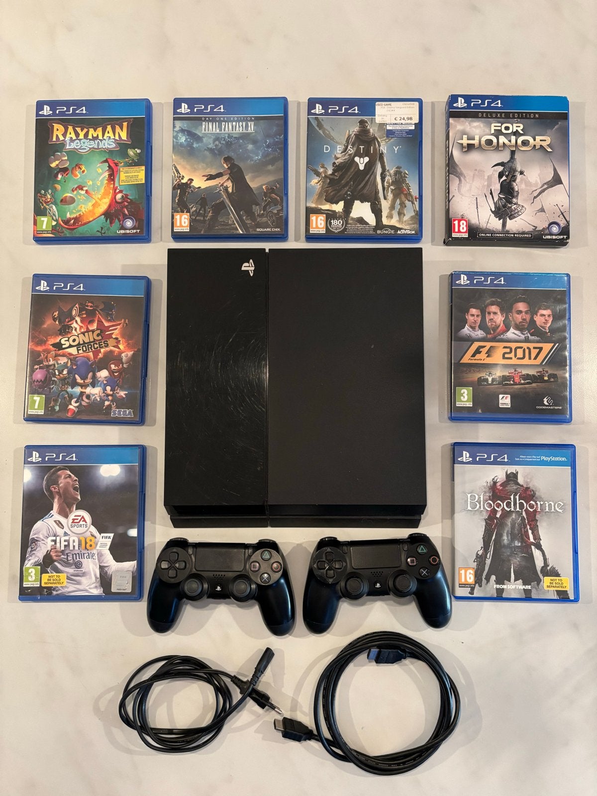PlayStation 4 500GB met 2 controllers en 8 games, Spelcomputers en Games, Ophalen, Met 2 controllers, Zo goed als nieuw, Original