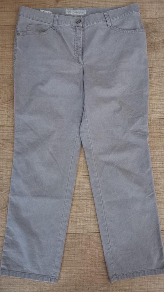BRAX  JEANS maat 44, Verzenden, Overige jeansmaten, BRAX, Zo goed als nieuw