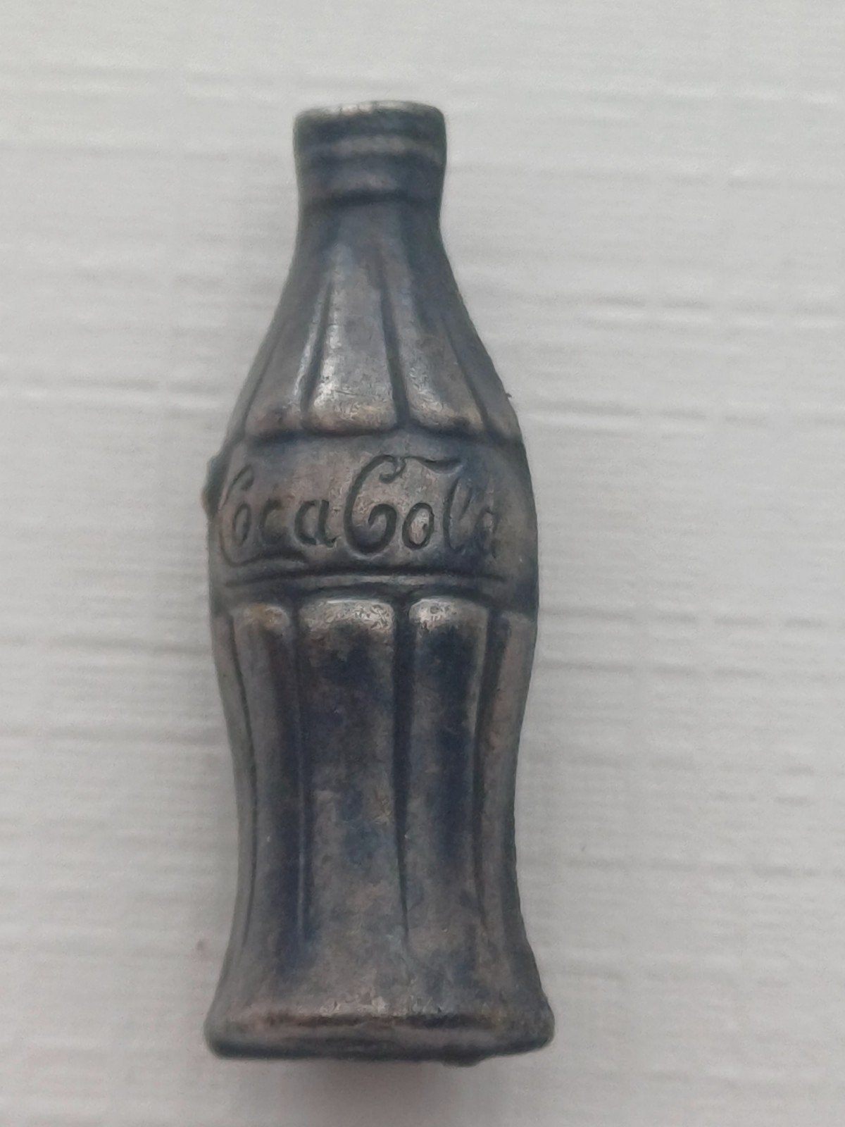 Zilverkleurig Coca-Cola flesje - bodemvondst, Ophalen of Verzenden