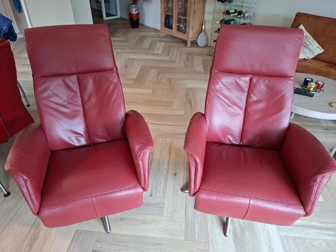 Twee relax stoelen, leer, verstelbaar, Ophalen, Zo goed als nieuw, 50 tot 75 cm, Leer