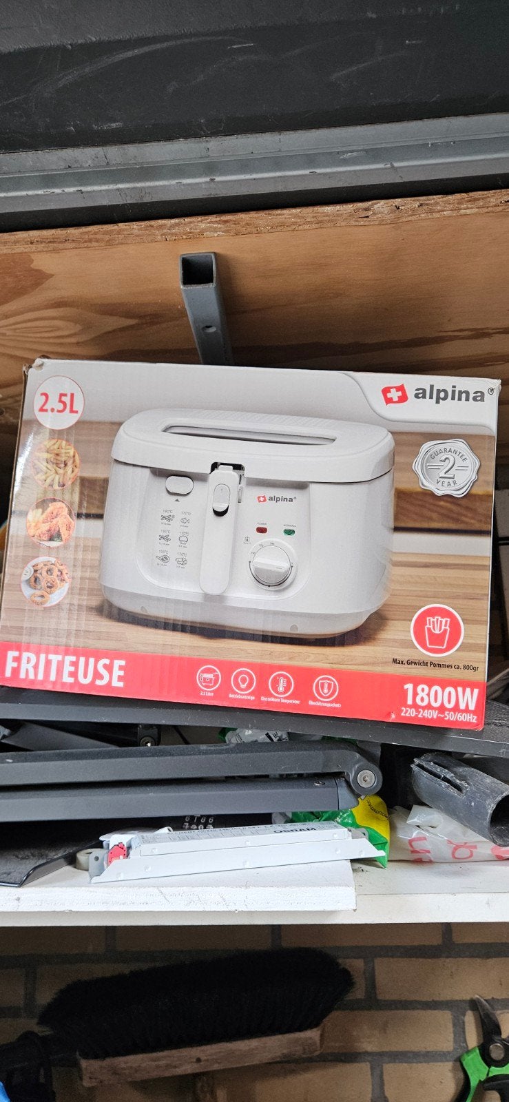 Nieuwe Alpina friteuse 2.5L - Ongebruikt, Witgoed en Apparatuur, Frituurpannen, 2 tot 3 liter, Ophalen of Verzenden, Nieuw