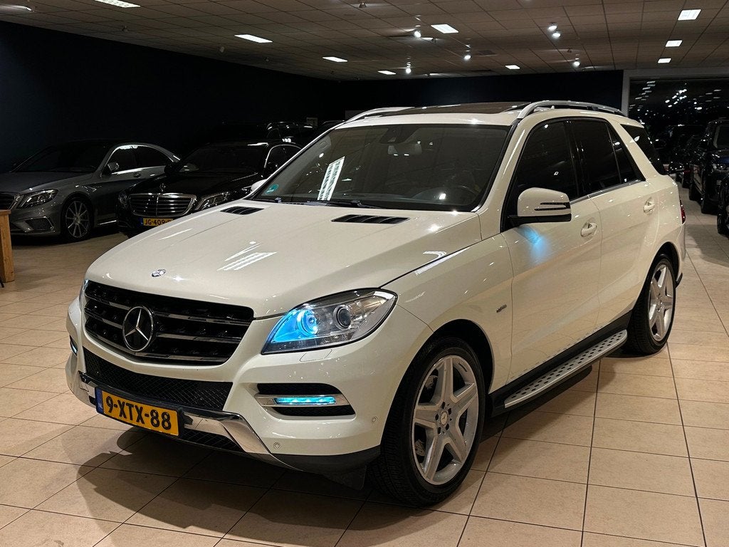 Mercedes-Benz M-klasse ML350 4MATIC|TREKHAAK|OPENDAK|AIRMATI, Automaat, Euro 5, Gebruikt, Zwart