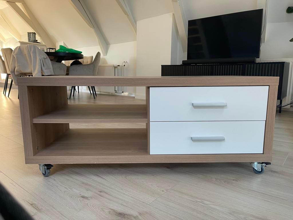 Tv meubel op wielen, Huis en Inrichting, Kasten | Televisiemeubels, Ophalen, Gebruikt, 100 tot 150 cm, Minder dan 100 cm