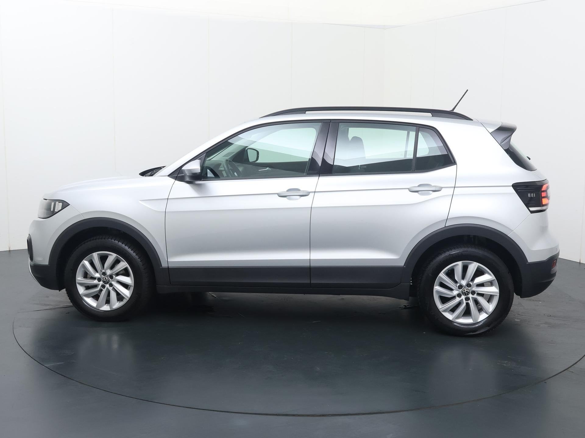 Volkswagen T-Cross 1.0 TSI Life | 95 PK | Adaptive cruise co, 12 maanden, Gebruikt, 95 pk, 620 kg