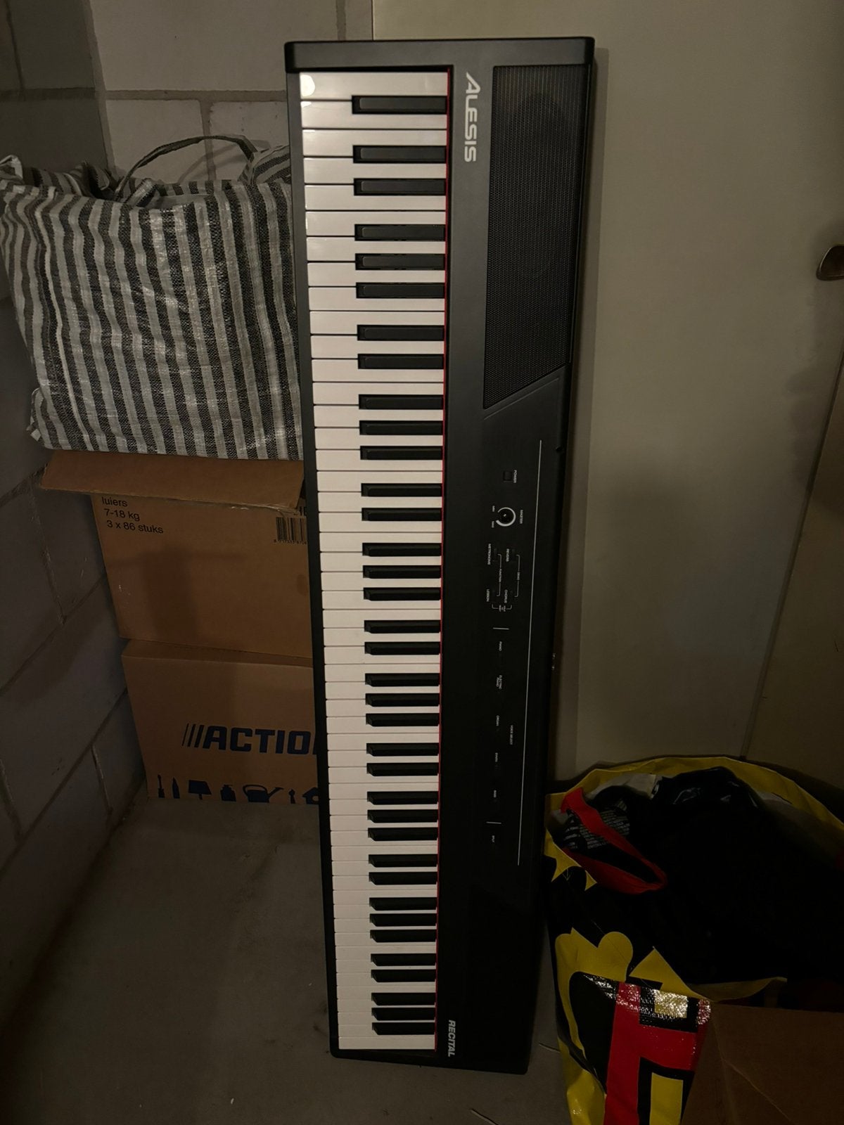 Alesis Recital keyboard, Muziek en Instrumenten, Keyboards, Ophalen, Zo goed als nieuw, 88 toetsen, Overige merken