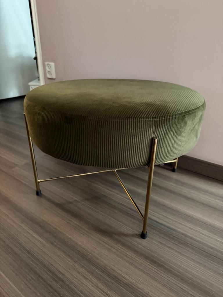 Jysk poef groen fluweel 62 cm diameter, Ophalen, Rond, Zo goed als nieuw, Stof