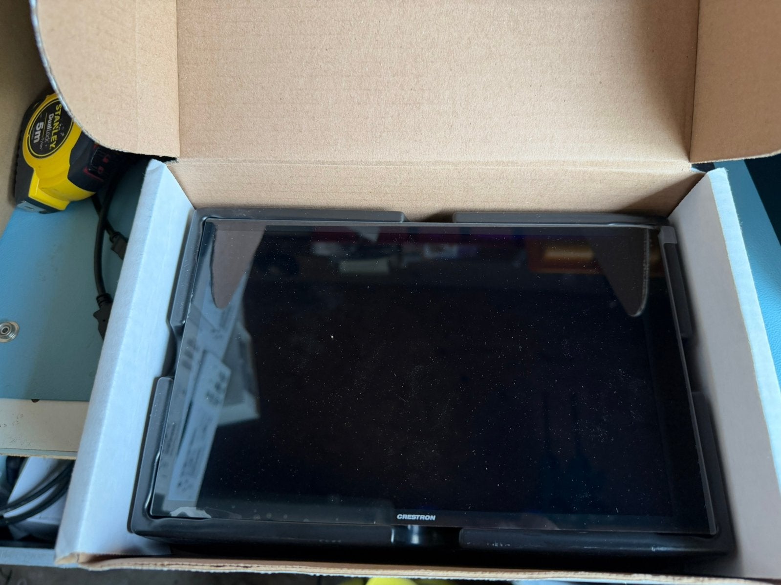 Crestron TSW1070 black nieuw in doos, Ophalen of Verzenden, Nieuw