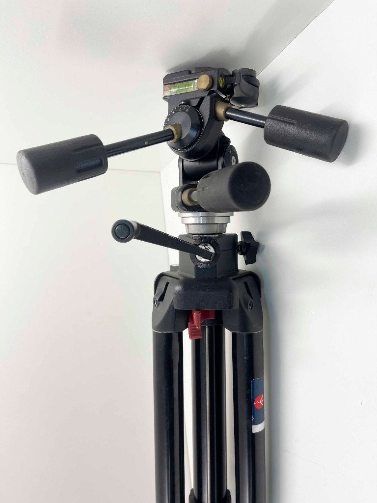 Manfrotto 058B Professioneel Statief+ 3-Weg kop(lang&stevig), N, N, Zo goed als nieuw, 175 cm of meer