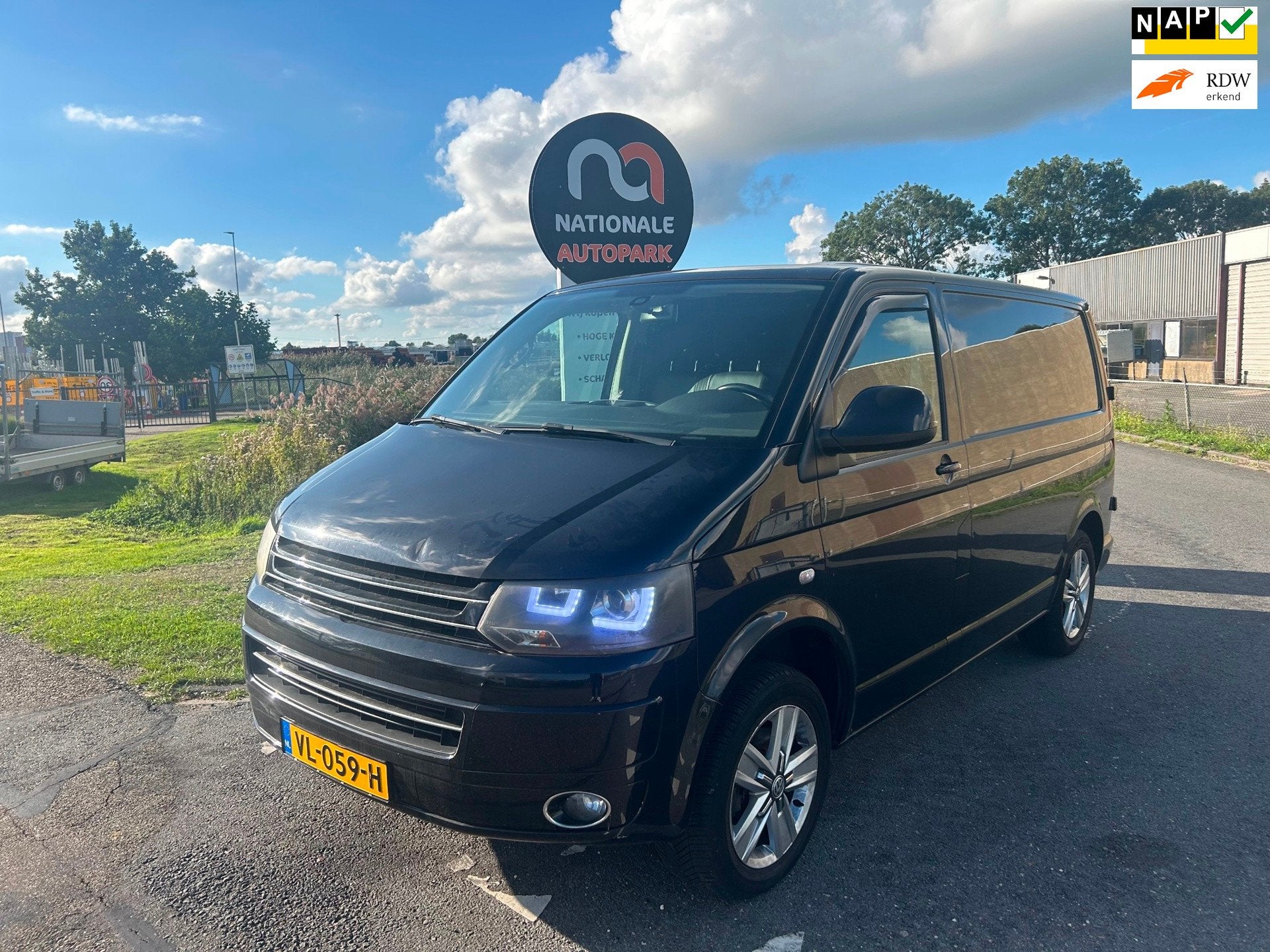 Volkswagen Transporter | 2015 | 2.0 TDI L1H1 T800 Budgetline, Auto's, Voorwielaandrijving, Euro 5, Gebruikt, 4 cilinders
