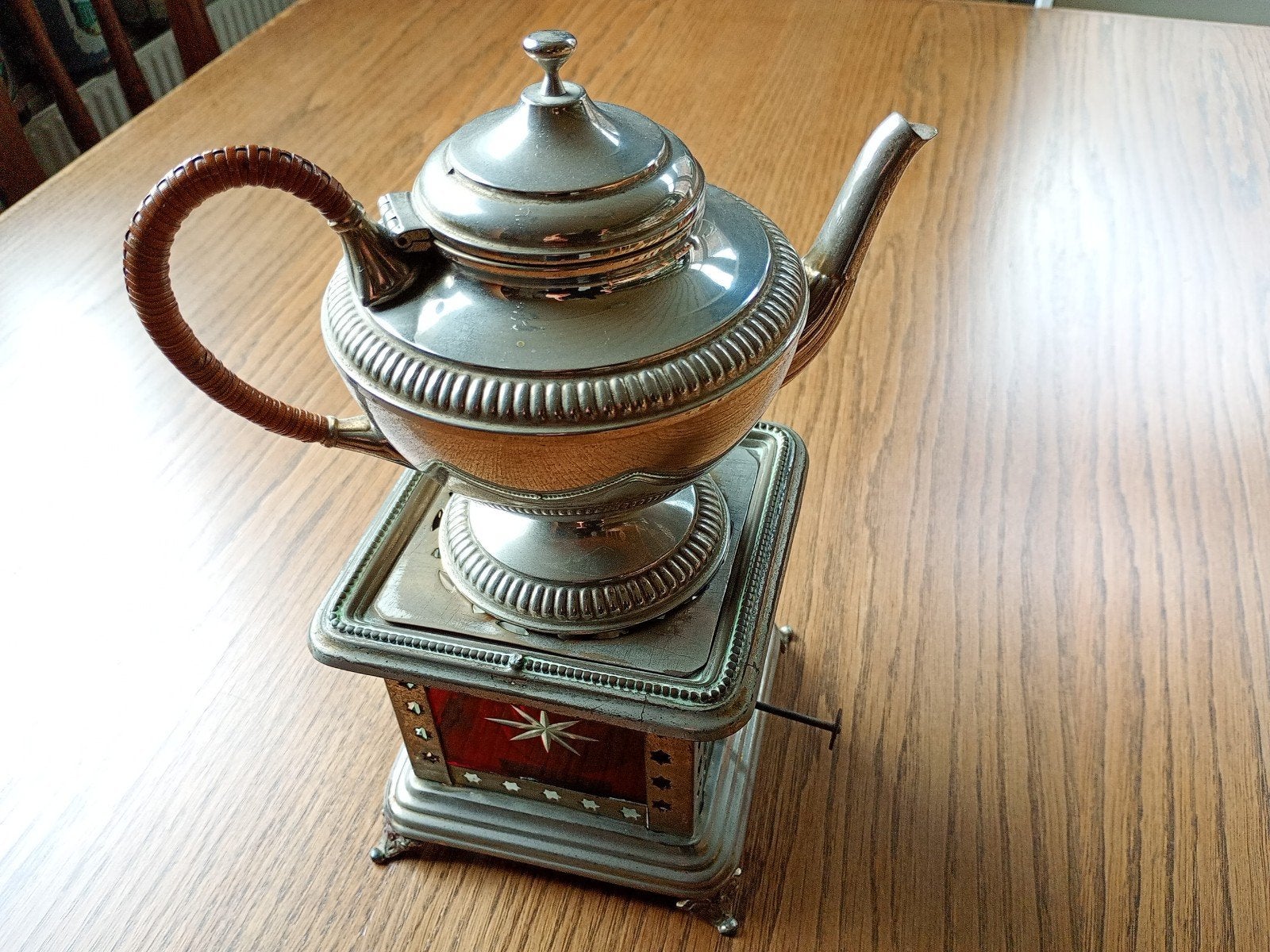 Vintage Rio Tiel theepot met verwarmer op petroleum., Ophalen of Verzenden