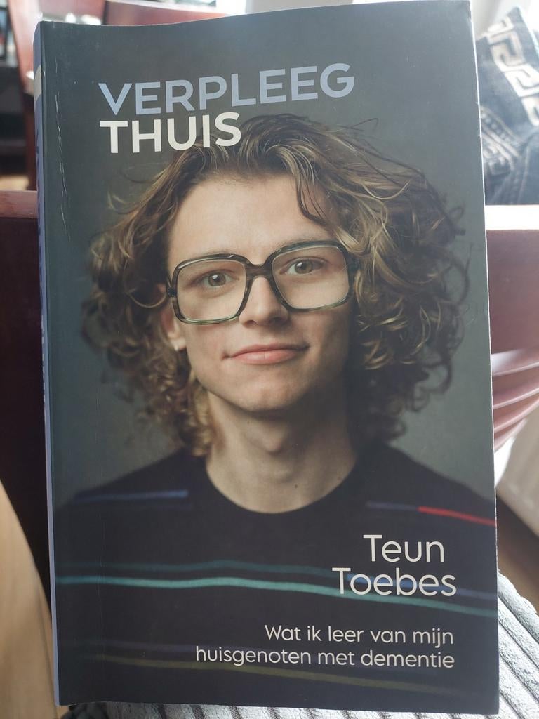 Verpleeg Thuis - Teun Toebes (Dementie), Ziekte en Allergie, Ophalen of Verzenden, Zo goed als nieuw, Teun Toebes