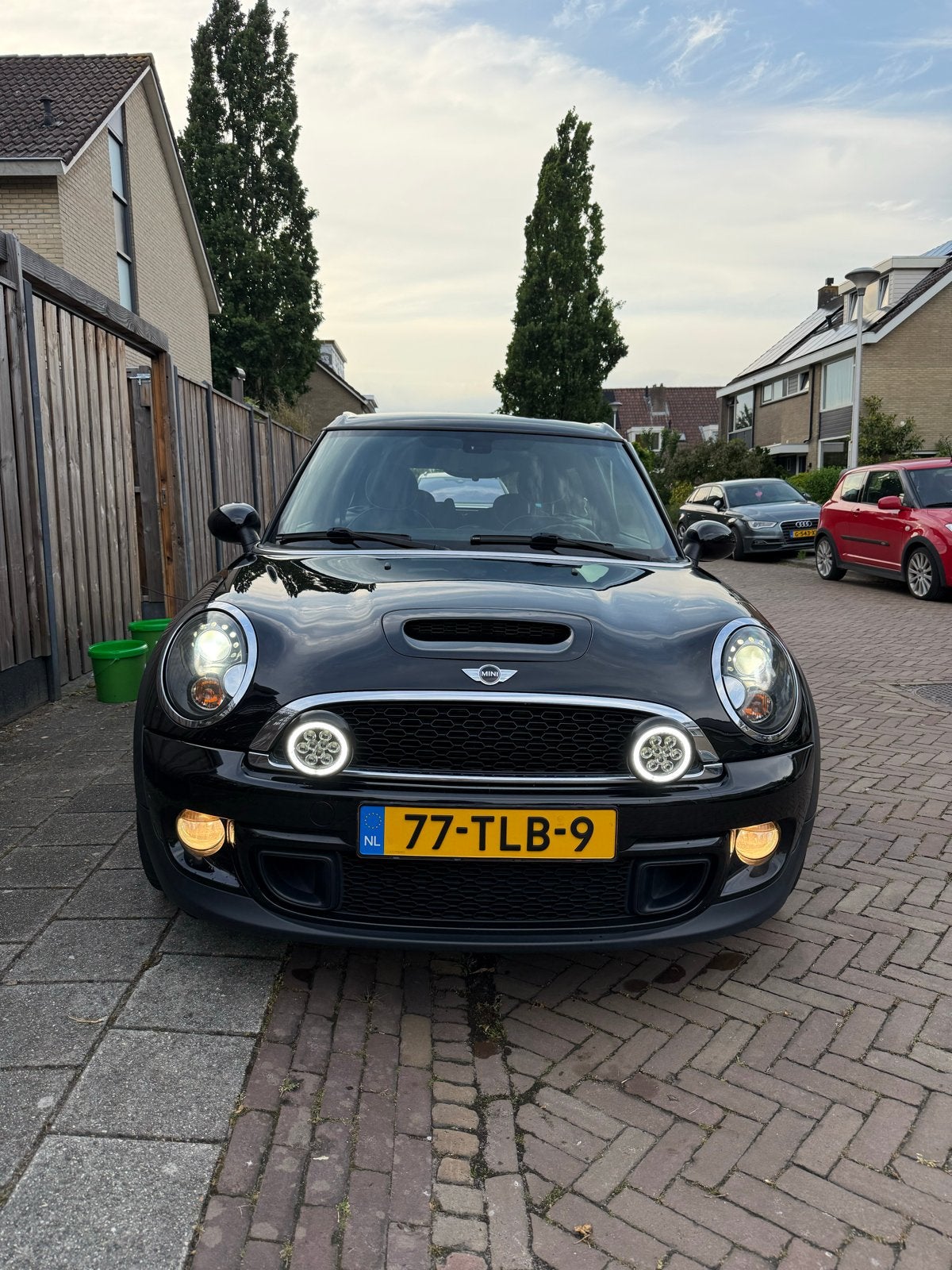 Mini Clubman 1.6 Cooper S 2012 Zwart, 4 cilinders, 4 stoelen, Zwart, Stationwagon