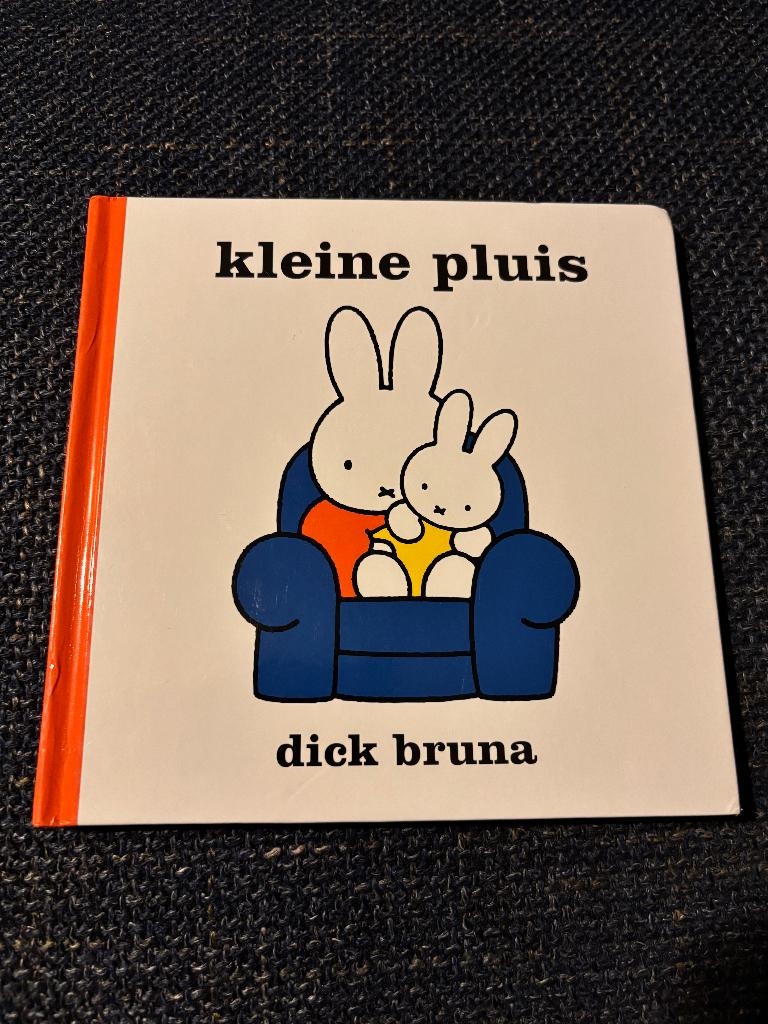 Dick Bruna : kleine pluis ( Nijntje )., Ophalen, Zo goed als nieuw, Dick Bruna, 2 tot 3 jaar