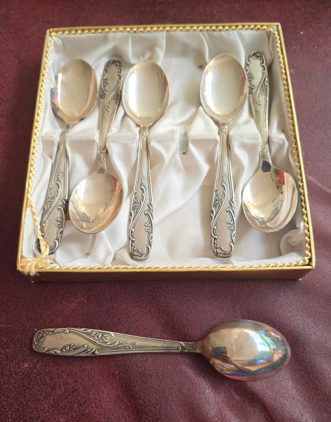 Set van 6 antieke lepels, Ophalen