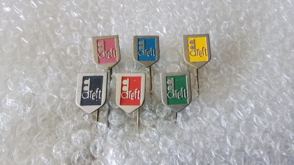 6 verschillende kleuren speldjes dreft, Verzamelen, Ophalen of Verzenden, Zo goed als nieuw, Overige onderwerpen