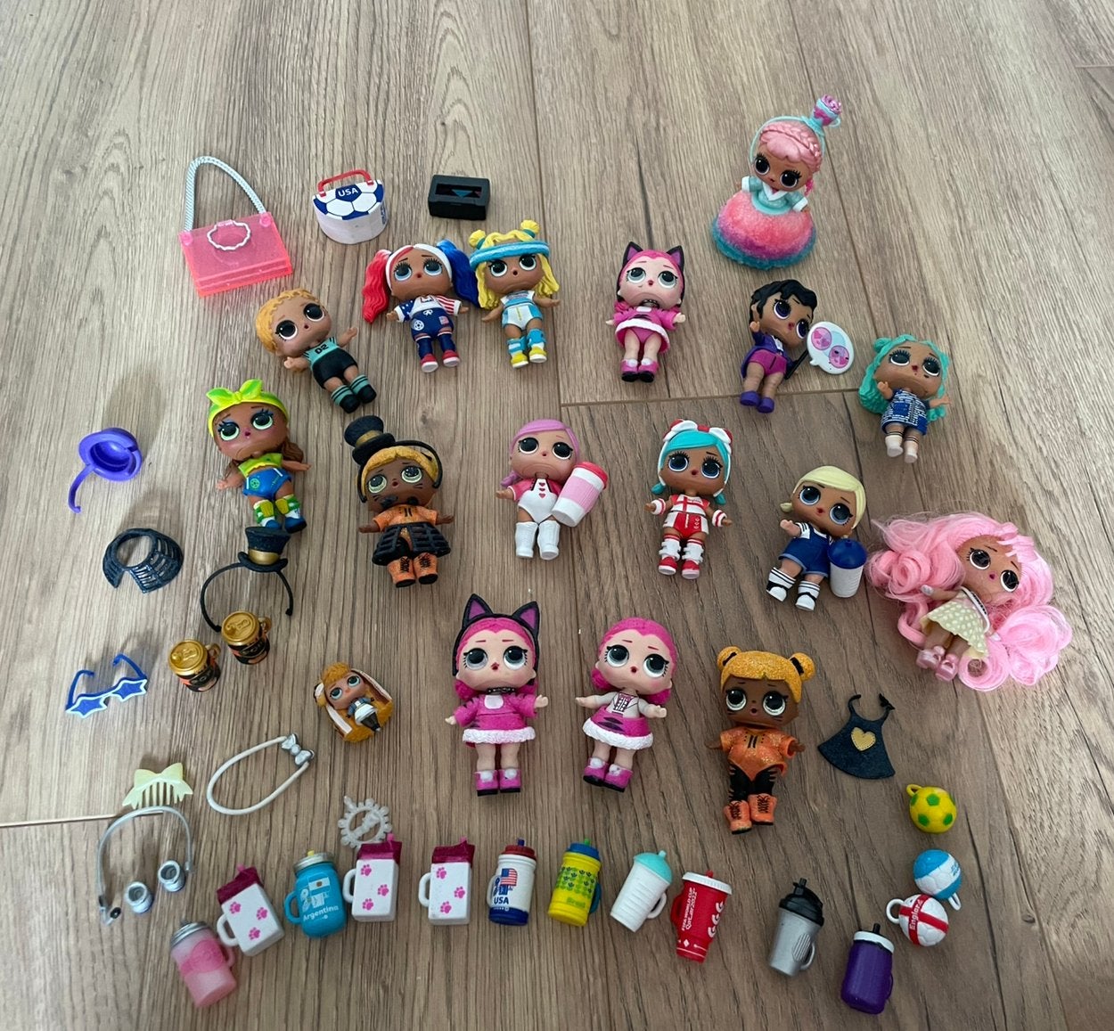 L.O.L. Poppetjes, Ophalen of Verzenden, Zo goed als nieuw