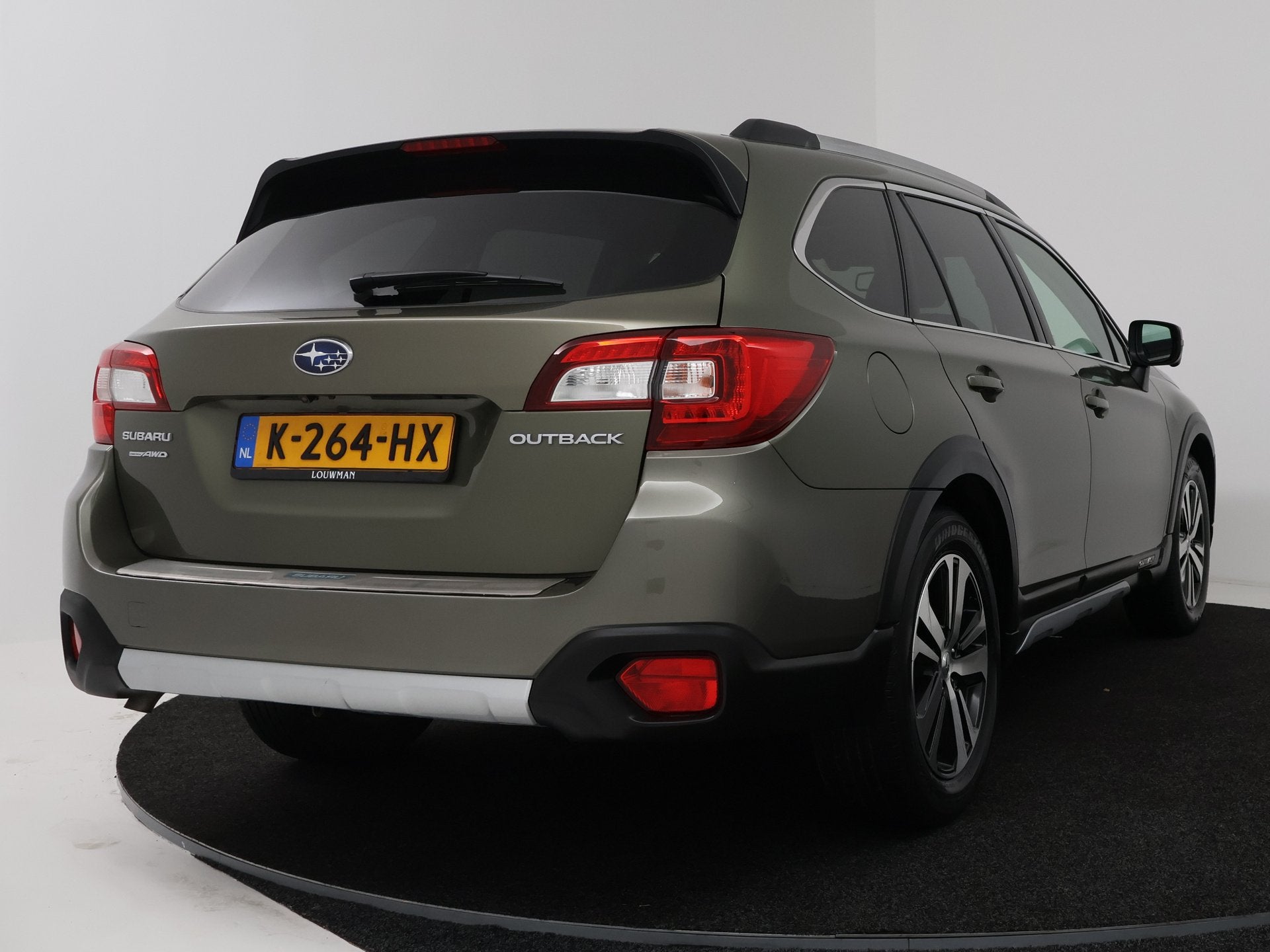 Subaru Outback 2.5i Premium AWD | 1e Eigenaar | Trekhaak | S, Auto's, Automaat, 12 maanden, Gebruikt, 4 cilinders