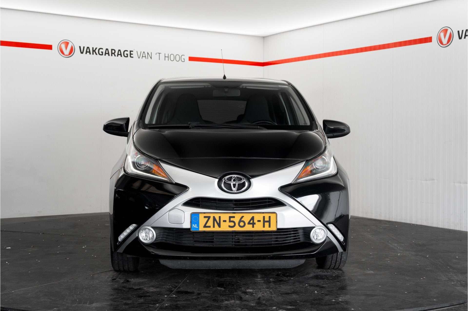 Toyota Aygo 1.0 VVT-i x-cite Camera Keyless Clima, Voorwielaandrijving, Stof, Gebruikt, 4 stoelen