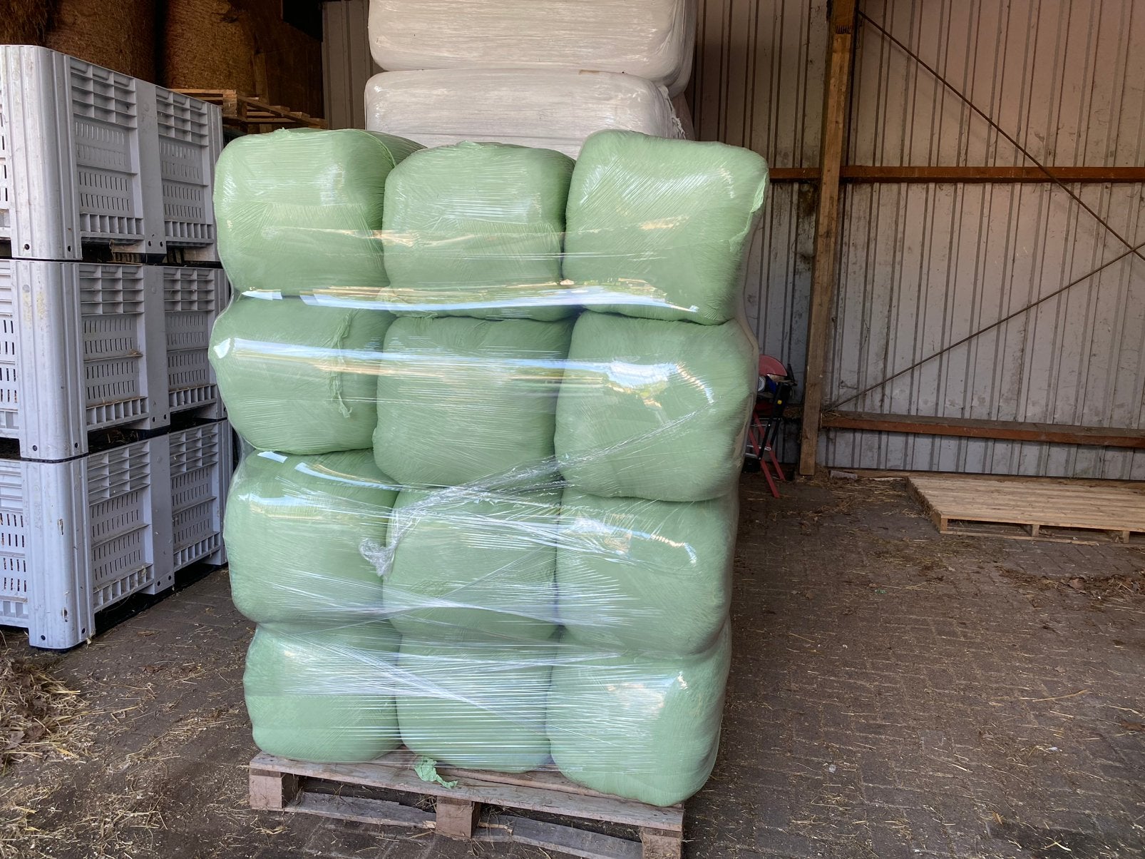 Kleine hooi balen gewikkeld in plastic, Dieren en Toebehoren, Ophalen, Vee