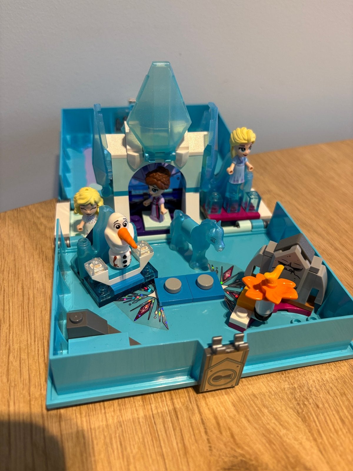 Lego 43189 disney elsa and the nokk storybook met instructie, Compleet, Lego, Ophalen of Verzenden, Zo goed als nieuw
