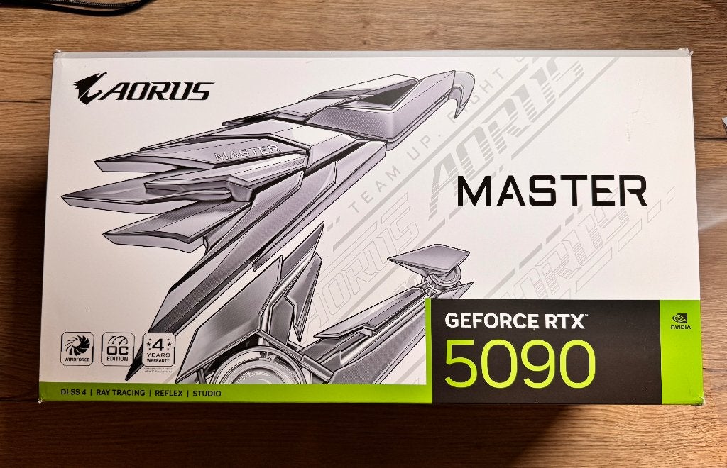Gigabyte AORUS GeForce RTX 5090 MASTER ICE 32G, Computers en Software, Ophalen of Verzenden, Zo goed als nieuw, PCI-Express 5