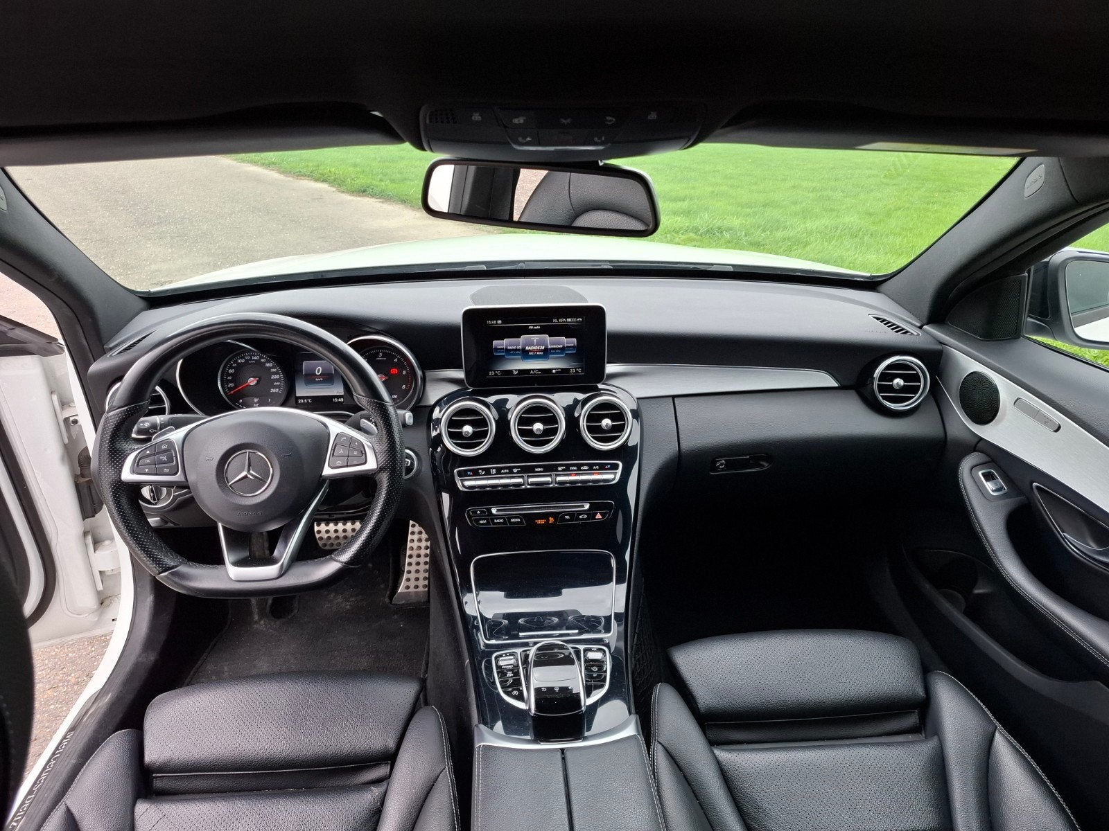 Foto 15 van Mercedes-Benz C-Klasse W205 C250 CDI AMG 2.1 150KW Aut7 2016