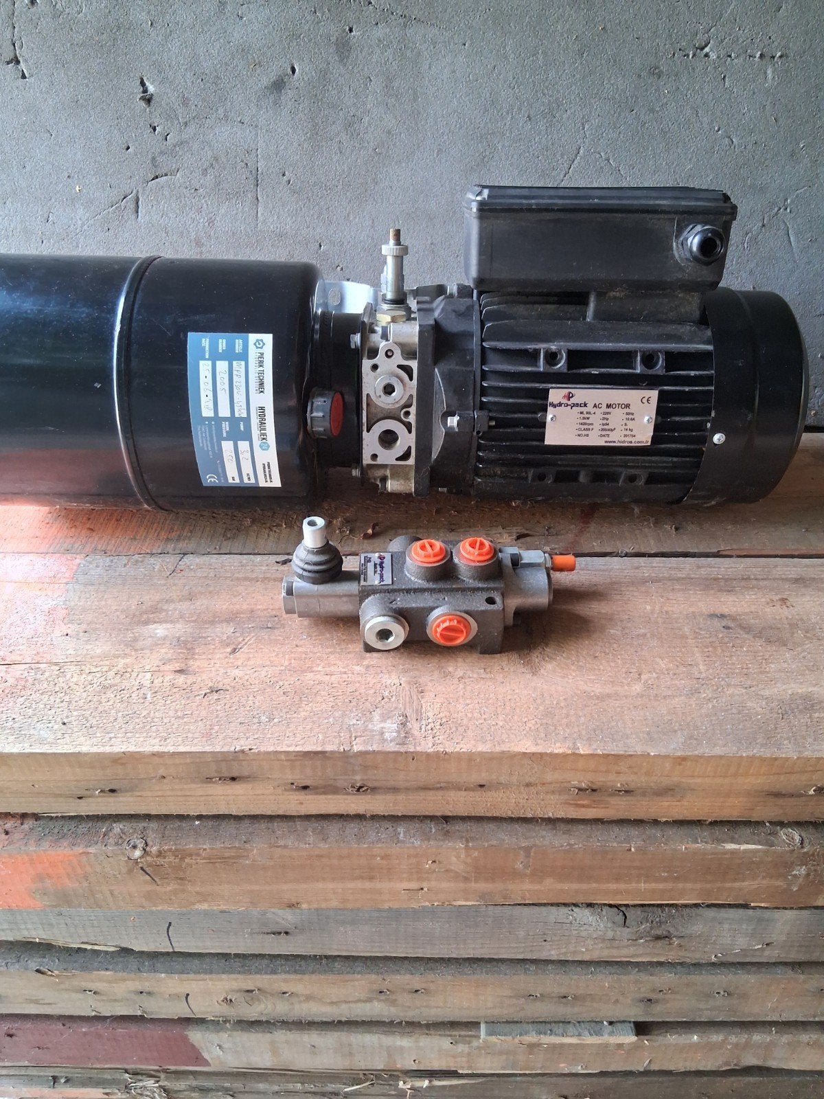 Hydraulische Set 220V - Powerpack & P40 Ventiel, Ophalen of Verzenden, Nieuw