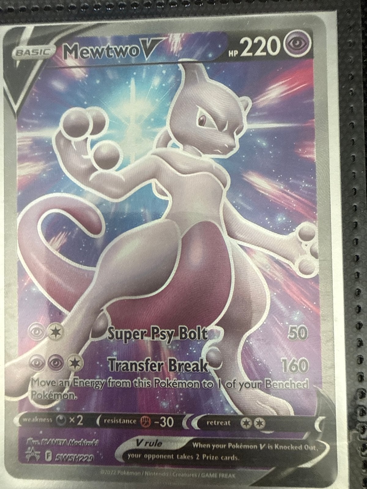 Mewtwo V Pokémon Kaart SWSH229 - Zo goed als nieuw, Ophalen of Verzenden, Zo goed als nieuw, Losse kaart