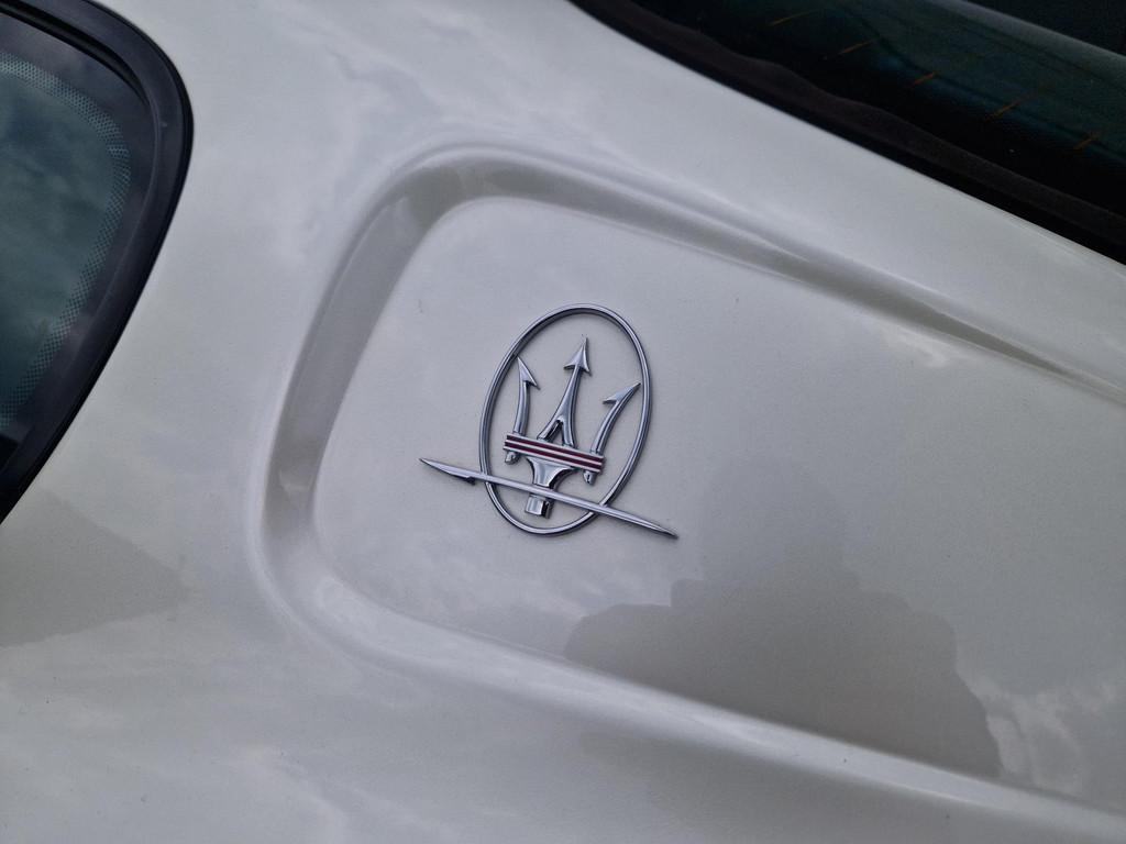 Maserati GranSport 4.2 Bianco Fuji /35dkm /Youngtimer, Automaat, 12 maanden, Gebruikt, 8 cilinders