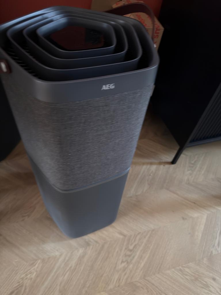 AEG AX9 Luchtreiniger - Gebruikt, in goede staat, Ophalen of Verzenden, Zo goed als nieuw, Luchtreiniger