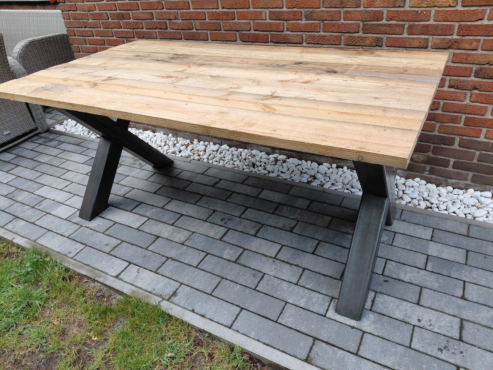 Douglas Tuintafel 180x100cm met metalen X-poten, Tuin en Terras, Tuintafels, Ophalen of Verzenden