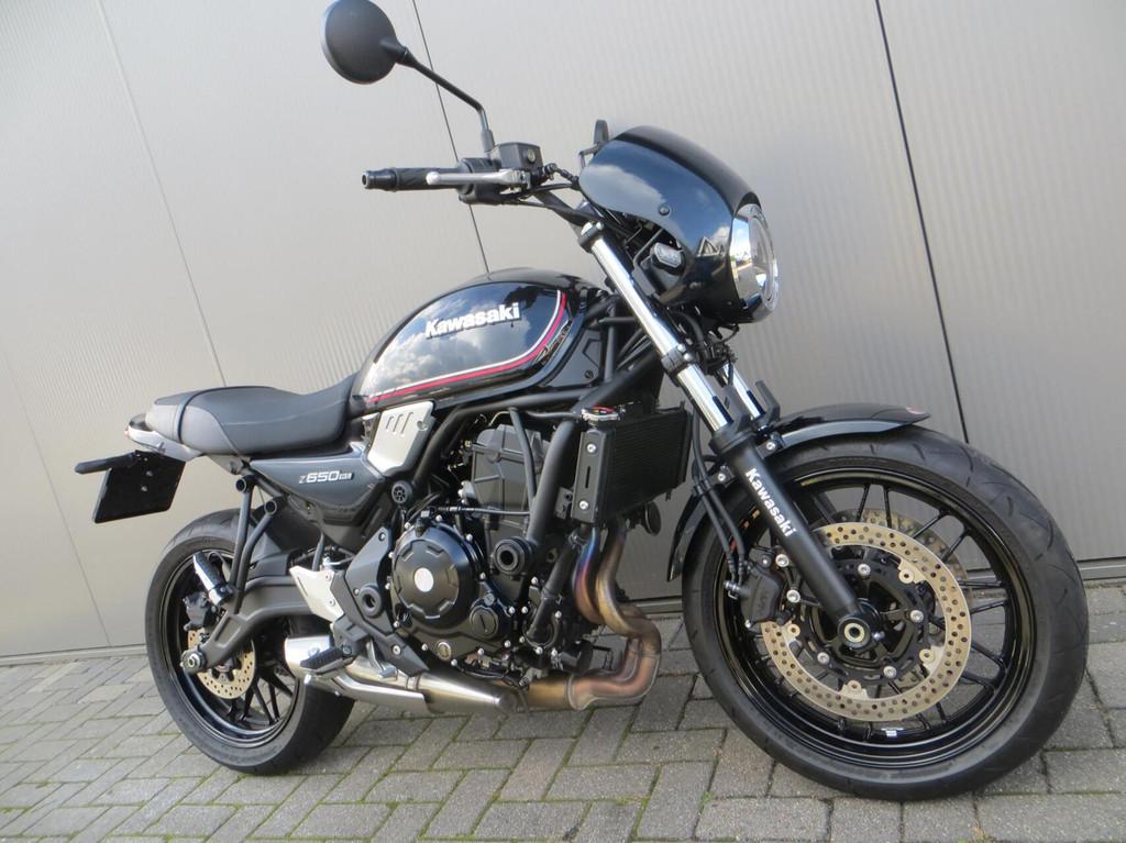 Kawasaki Z650RS, 649 cc, Bedrijf, Meer dan 35 kW, Toermotor