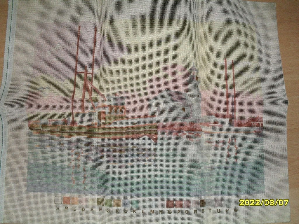 NIEUW Voorbedrukt stramien boot en vuurtoren. En verkoop DMC, Hobby en Vrije tijd, Borduren en Borduurmachines, Ophalen of Verzenden