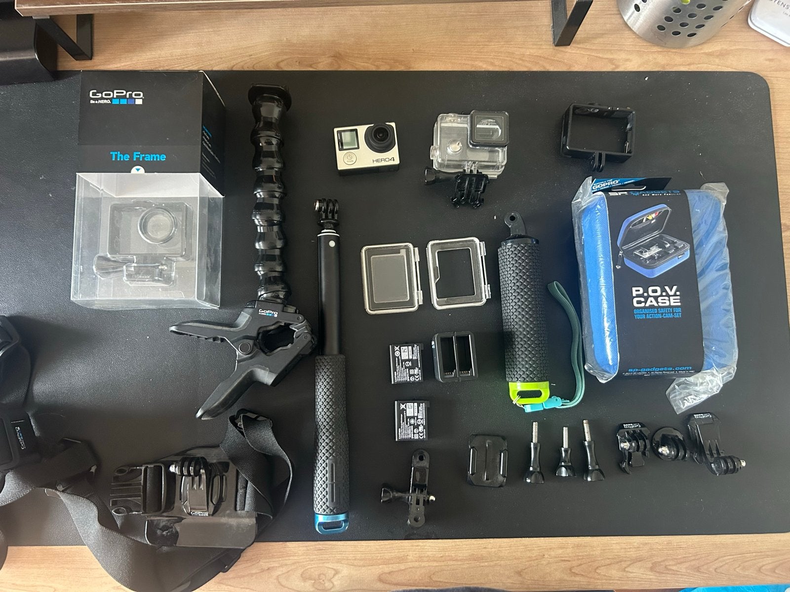 GoPro accessoire set met defecte GoPro Hero 4 Silver, Ophalen of Verzenden, Niet werkend, GoPro