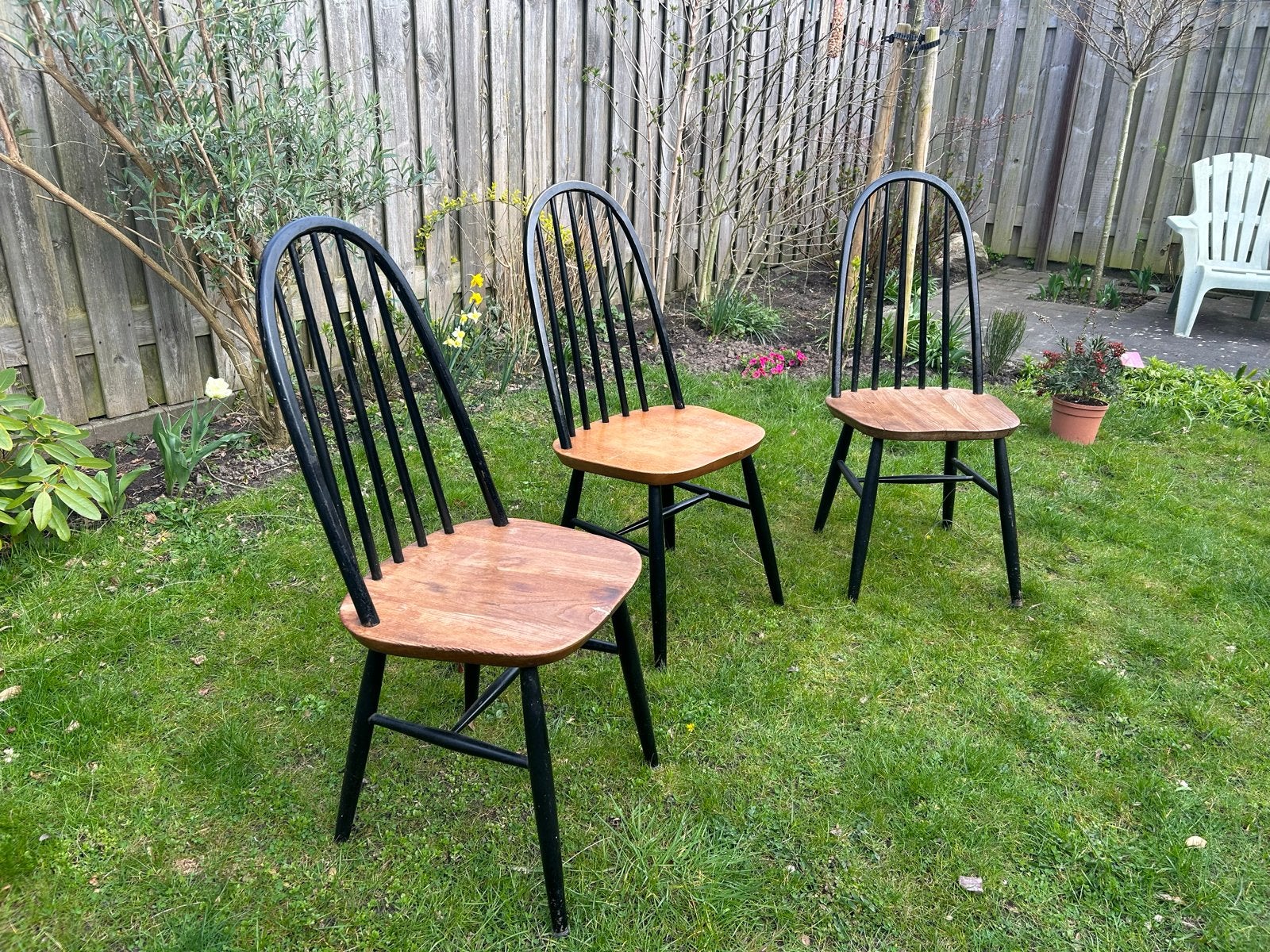 3 Vintage Tapiovaara Spijlenstoelen Jaren '50/'60, Ophalen