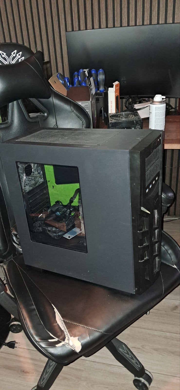 Sharkoon gaming pc behuizing met CPU cooler, Computers en Software, Ophalen, Gebruikt