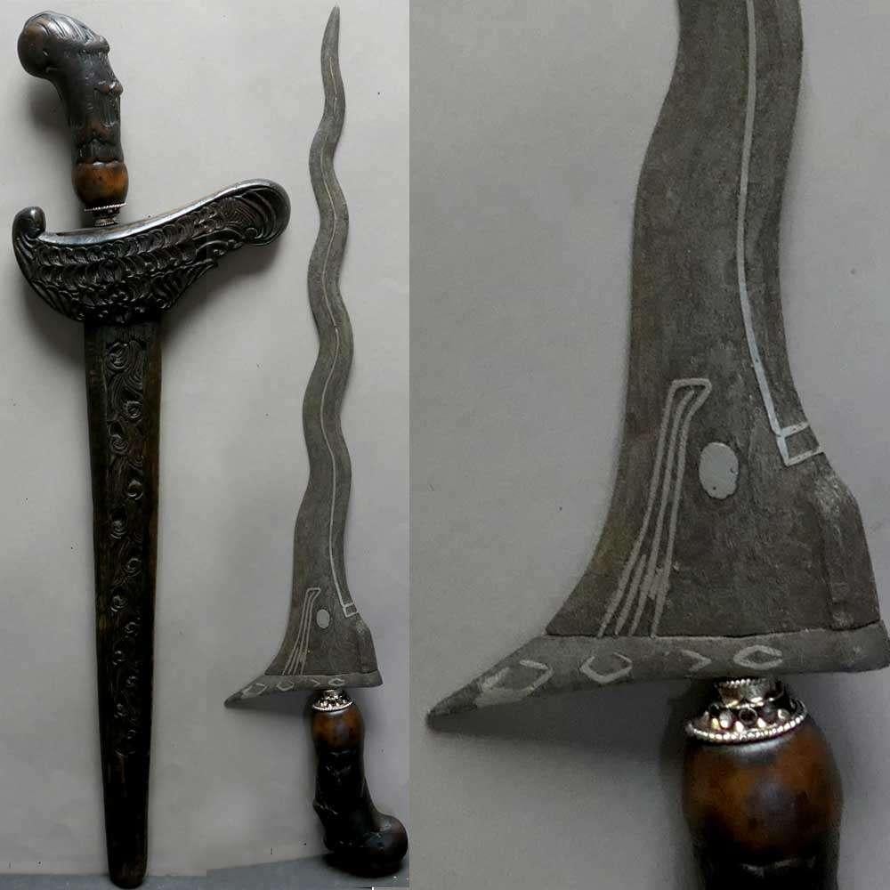 9 luk Keris uit Madura mooie schede symbolen KW2 Java Indie, Antiek en Kunst, Ophalen of Verzenden