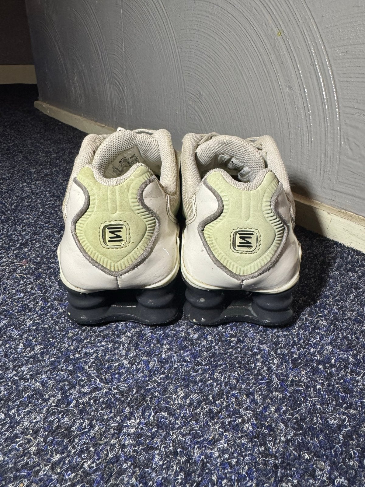 Nike Shox TL sneakers - Maat 36.5 kids, Ophalen of Verzenden, Gedragen, Wit, Sneakers of Gympen