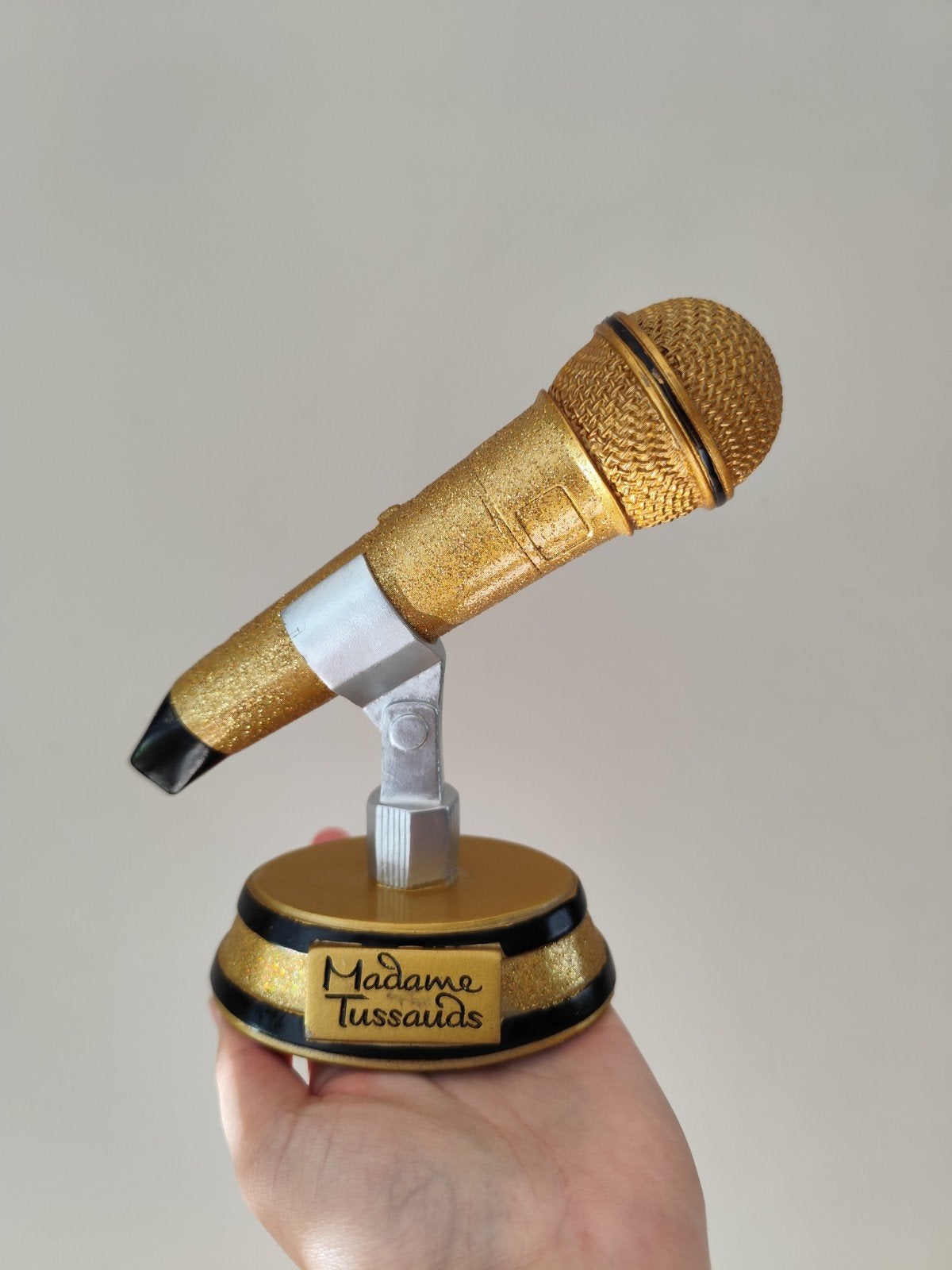 Madame Tussauds Gouden Microfoon Trofee, Ophalen of Verzenden, Zo goed als nieuw, Overige typen
