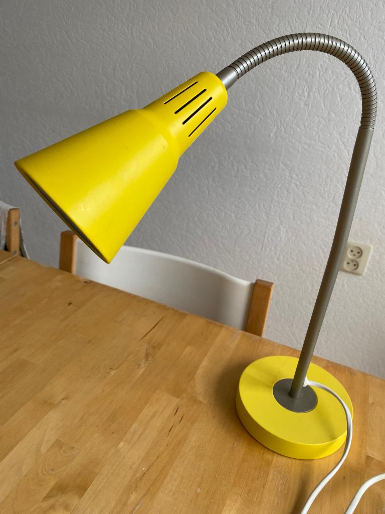 Vintage Ikea Kvart tafel lamp geel flexibele zwanenhals zgan, Ophalen of Verzenden, Zo goed als nieuw, Metaal, Minder dan 50 cm