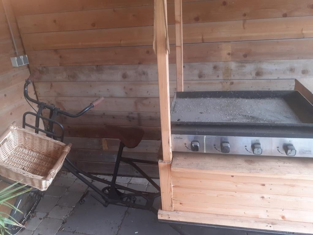 Een leuke bakfiets met grilplaten voor feesten en partijen, Ophalen, Gebruikt, 1 kind