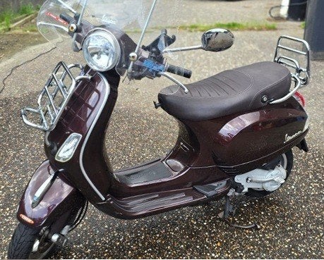 Vespa Piaggio LX 30 uit 2012 Marrone bruin