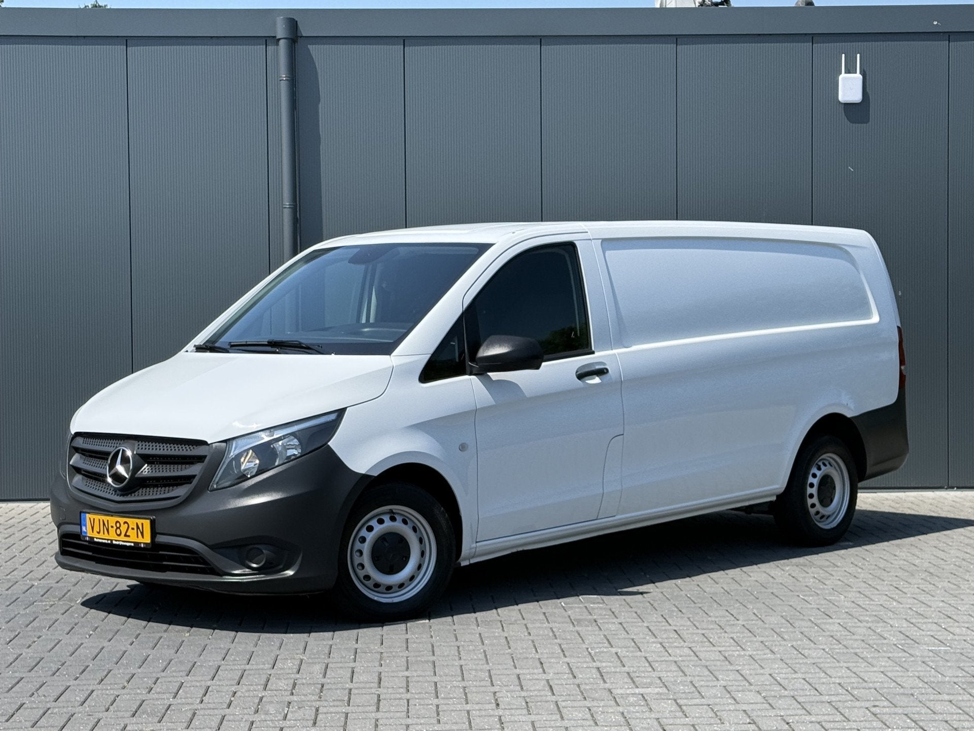 Mercedes-Benz Vito 110 CDI E6 MB / L3H1 / ORIG NL / AIRCO /, Auto's, Voorwielaandrijving, 15 km/l, Gebruikt, Euro 6