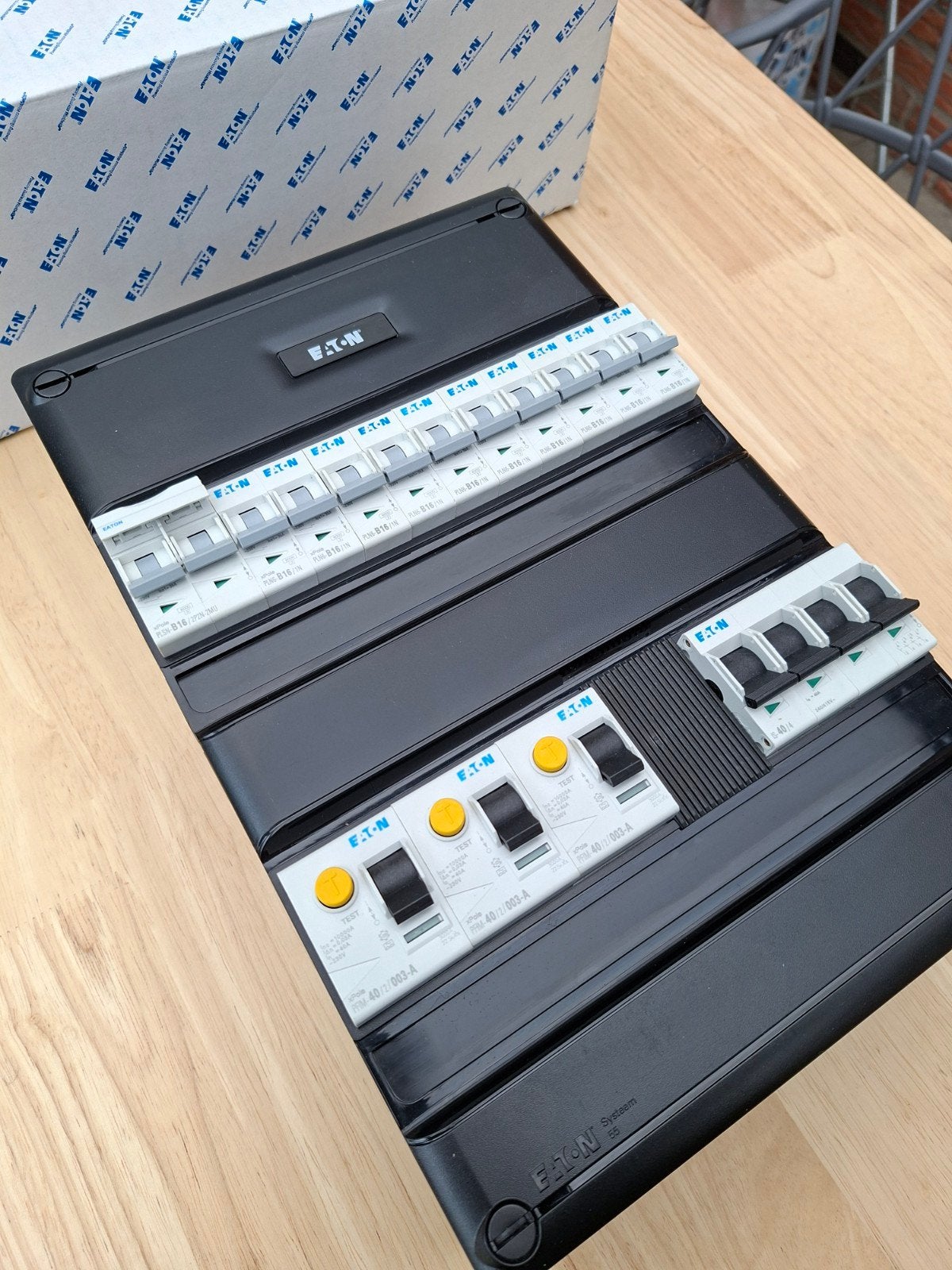 Eaton groepenkast 10 groepen + kookgroep, Doe-het-zelf en Verbouw, Elektra en Kabels, Ophalen of Verzenden, Nieuw, Overige typen