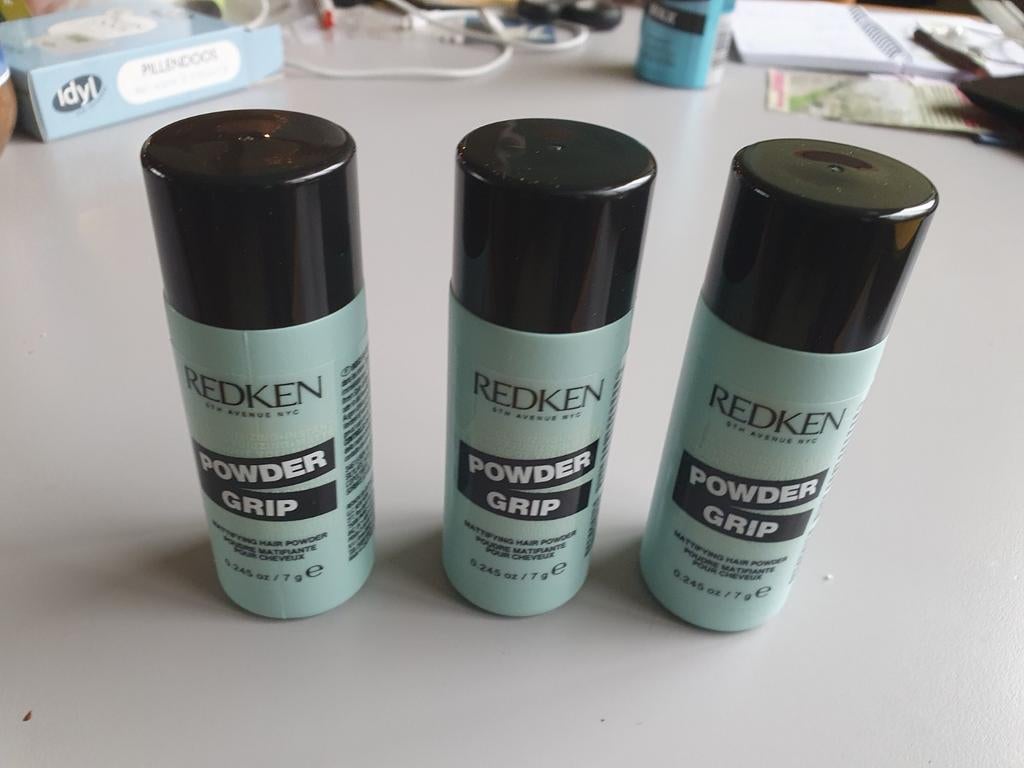 Redken Powder Grip 3x nieuw (verkeerd besteld), Ophalen of Verzenden, Nieuw, Gel, Wax, Haarlak of Mousse