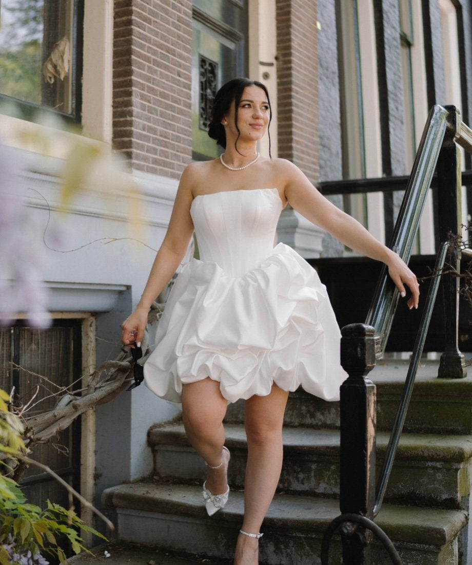 Short Wedding Dress with Corset, Ophalen of Verzenden, Zo goed als nieuw, Wit, Trouwjurk