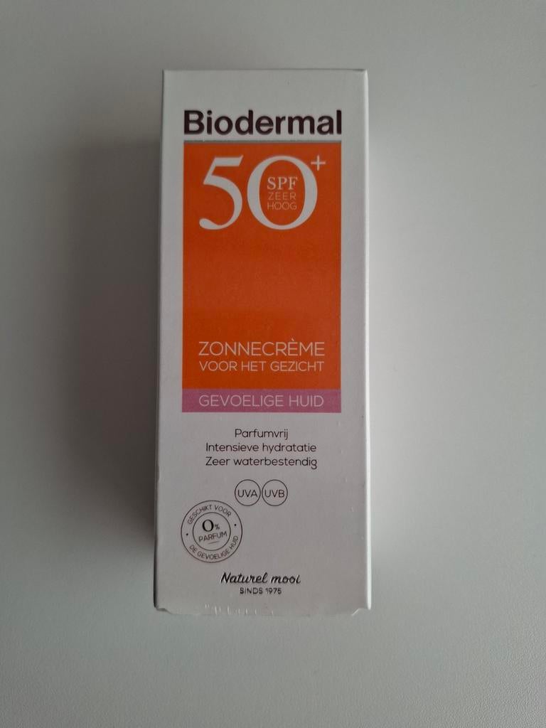 Biodermal zonnecrème voor het gezicht SPF 50, Ophalen of Verzenden, Nieuw, Gehele gezicht