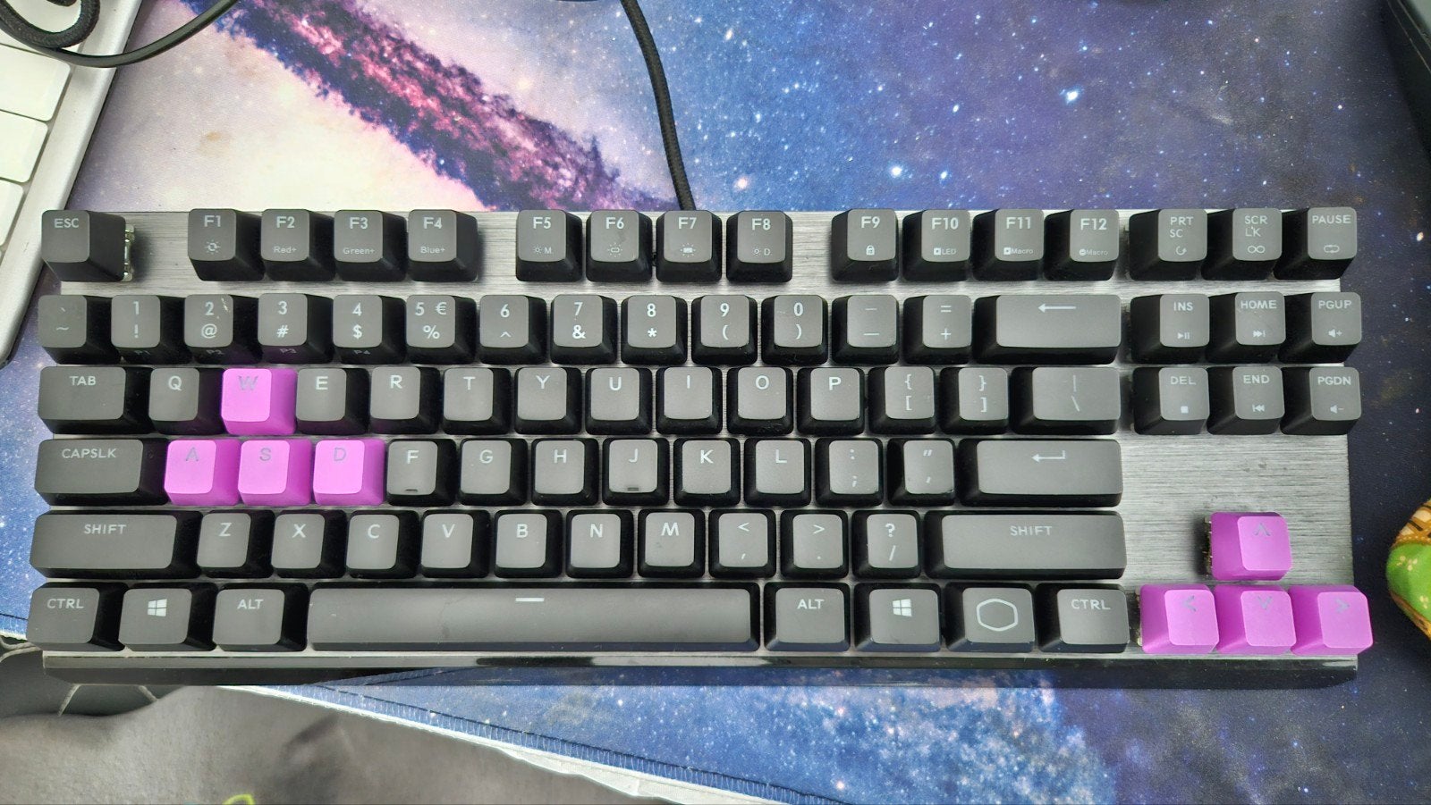 Cooler Master MK730 Gaming Toetsenbord QWERTY RGB, Gebruikt, Cooler Master, Ophalen of Verzenden, Qwerty