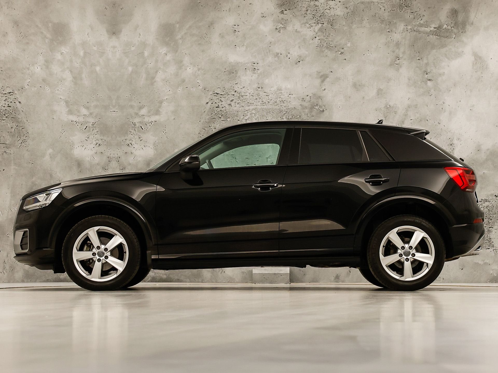 Audi Q2 35 TFSI S-Tronic Sport 150Pk Automaat (VIRTUAL COCKP, Auto's, Audi, 12 maanden, Stof, 4 cilinders, Zwart