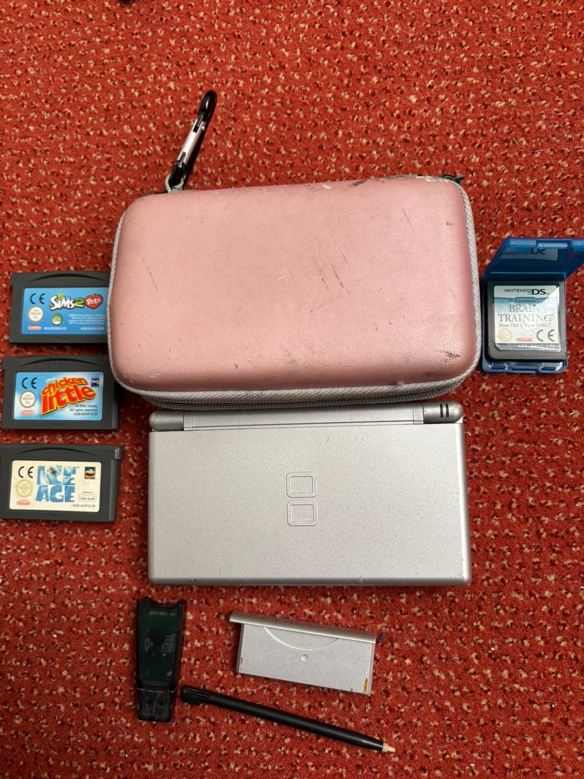 Nintendo DS met games en hoesje, Ophalen of Verzenden, Zo goed als nieuw, DS Lite, Met games